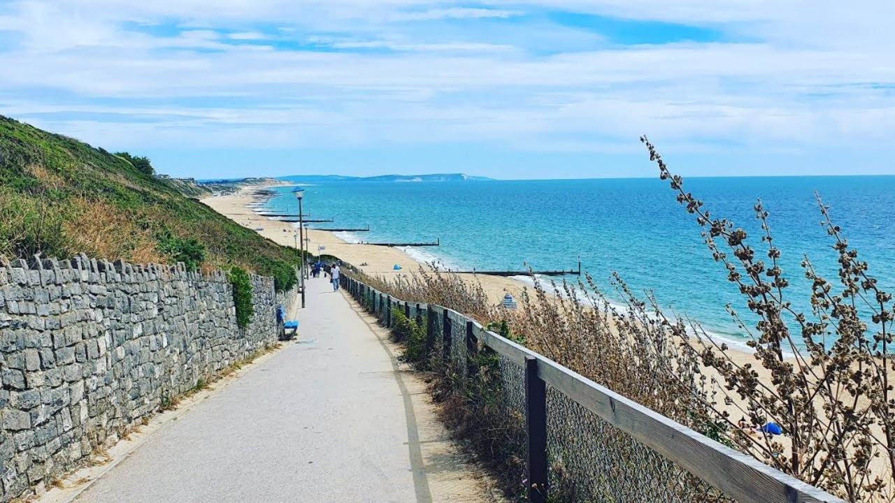 Large En-Suite By The Beach Bournemouth Esterno foto